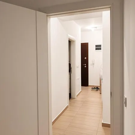 Signature Free Private Parking Daire *